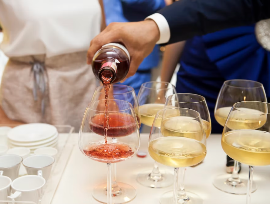 Taste 100s of new Wines & Spirits  - 17th Annual Kosher Wine & Food Experience returns to Chelsea Piers