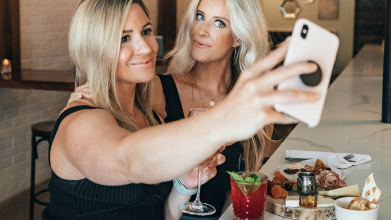 Sexy Girls Night Out Drinks, but at home? Bark and Barware Shows You How with Cocktail Smoker